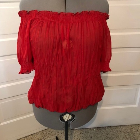 East 5th Tops - EAST 5th Cold Shoulder Top